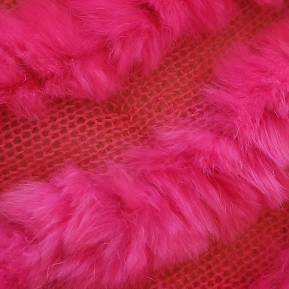 BCBGMaxAzria Fuewrap Rabbit Knit Shawl - Picture 4 of 5